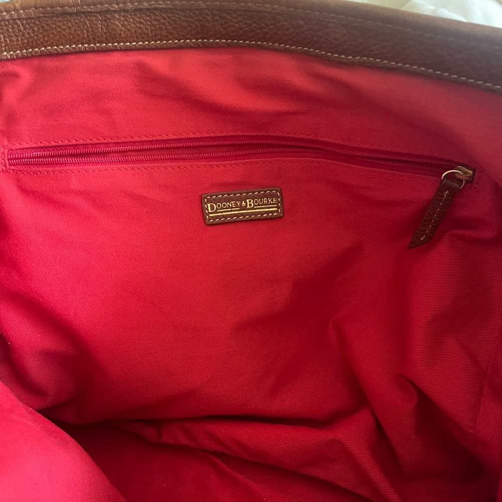 Dooney & Bourke Vintage Rich Brown Leather Tote - Picture 12 of 16